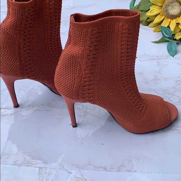 Sock High Heels, knitted material, size 7.5 - Picture 5 of 6